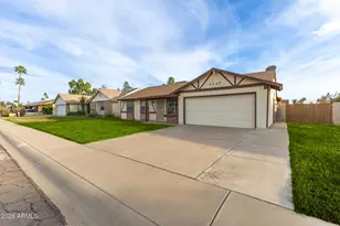 4737 W Villa Theresa Dr, Glendale, AZ 85308 - Photo 2