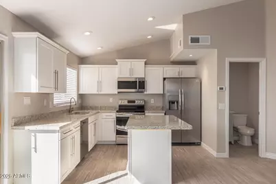 2875 W Highland Street #1133, Chandler, AZ 85224 - Photo 2