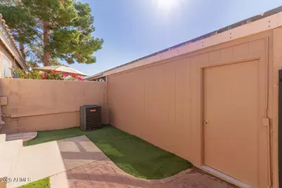 2875 W Highland Street #1133, Chandler, AZ 85224 - Photo 4