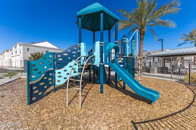 8262 N 22nd Drive, Phoenix, AZ 85021 - Photo 32