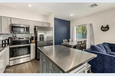 8262 N 22nd Drive, Phoenix, AZ 85021 - Photo 12