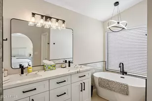 3967 E Verbena Ct, Phoenix, AZ 85044 - Photo 14