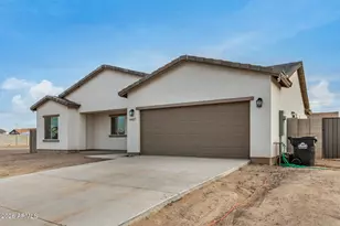 8827 W Tinajas Dr, Arizona City, AZ 85123 - Photo 4