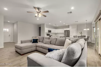 8827 W Tinajas Drive, Arizona City, AZ 85123 - Photo 10