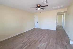 7141 N 47th Ave, Glendale, AZ 85301 - Photo 12