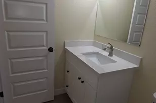 7141 N 47th Ave, Glendale, AZ 85301 - Photo 18