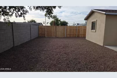 7141 N 47th Avenue, Glendale, AZ 85301 - Photo 4