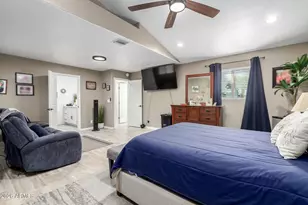 1048 W Heather Dr, Mesa, AZ 85201 - Photo 14