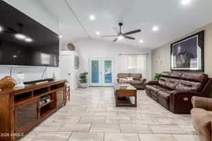 1048 W Heather Dr, Mesa, AZ 85201 - Photo 4