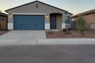 19030 N Silver Dog Way, Maricopa, AZ 85138 - Photo 2