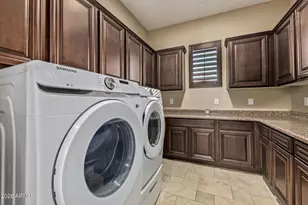 8691 W Questa Dr, Peoria, AZ 85383 - Photo 54