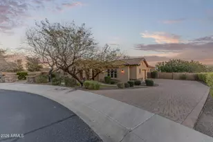 8691 W Questa Dr, Peoria, AZ 85383 - Photo 4