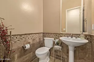 8691 W Questa Dr, Peoria, AZ 85383 - Photo 30