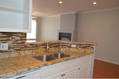 1701 E Colter Street #308, Phoenix, AZ 85016 - Photo 6