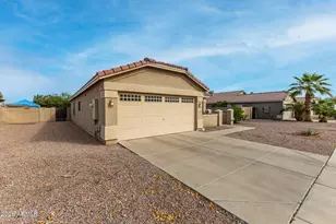 1022 E Pedro Rd, Phoenix, AZ 85042 - Photo 2