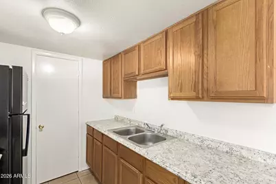 4608 E Riverside Street, Phoenix, AZ 85040 - Photo 8