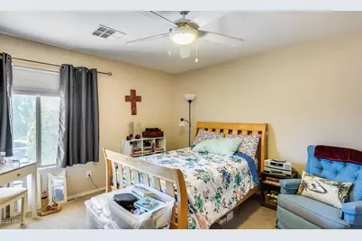 15210 W Cortez Street, Surprise, AZ 85379 - Photo 16