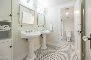 69 W Lynwood St, Phoenix, AZ 85003 - Photo 36