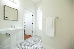 69 W Lynwood St, Phoenix, AZ 85003 - Photo 18