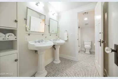 69 W Lynwood Street, Phoenix, AZ 85003 - Photo 36