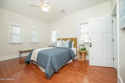 69 W Lynwood Street, Phoenix, AZ 85003 - Photo 16