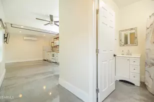 69 W Lynwood St, Phoenix, AZ 85003 - Photo 54