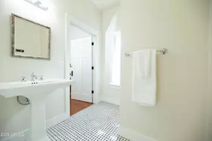 69 W Lynwood St, Phoenix, AZ 85003 - Photo 18