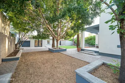 69 W Lynwood Street, Phoenix, AZ 85003 - Photo 48