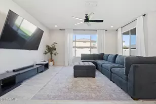 9038 W Luke Ave, Glendale, AZ 85305 - Photo 6