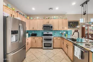 41987 W Dorsey Dr, Maricopa, AZ 85138 - Photo 12