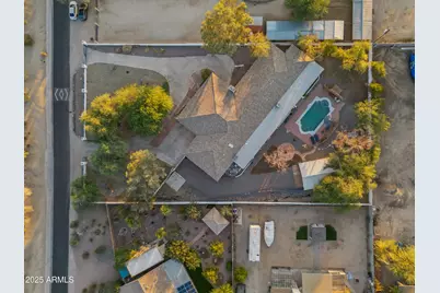 2032 E Euclid Avenue, Phoenix, AZ 85042 - Photo 52