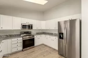 20037 N 110th Ln, Sun City, AZ 85373 - Photo 12