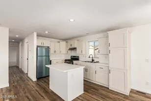 201 S 91st St, Mesa, AZ 85208 - Photo 2