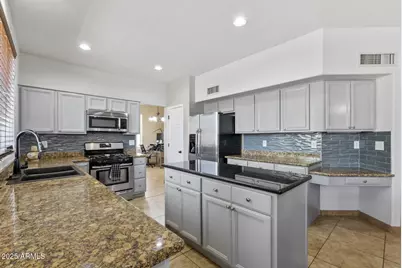 11530 W Palm Brook Drive, Avondale, AZ 85392 - Photo 8