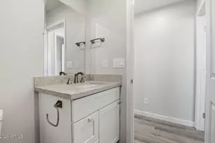 9192 W Rafael Dr, Arizona City, AZ 85123 - Photo 40