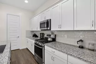 939 E Paseo Way, Phoenix, AZ 85042 - Photo 20