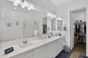 939 E Paseo Way, Phoenix, AZ 85042 - Photo 28