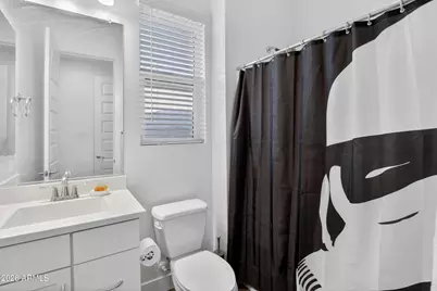 939 E Paseo Way, Phoenix, AZ 85042 - Photo 54