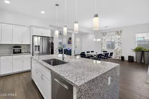 939 E Paseo Way, Phoenix, AZ 85042 - Photo 18