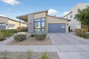 939 E Paseo Way, Phoenix, AZ 85042 - Photo 2