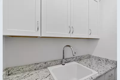 939 E Paseo Way, Phoenix, AZ 85042 - Photo 48