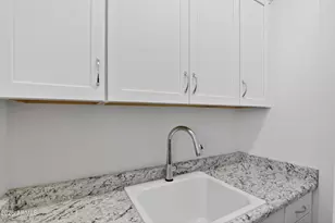 939 E Paseo Way, Phoenix, AZ 85042 - Photo 48