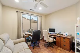 16418 W Desert Lily Dr, Surprise, AZ 85387 - Photo 26