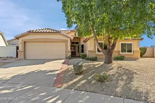 389 E Arabian Dr, Gilbert, AZ 85296 - Photo 2