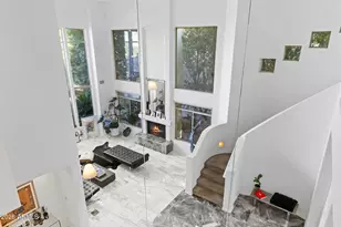 7616 E Sierra Vista Dr, Scottsdale, AZ 85250 - Photo 8