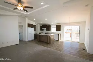 47827 N 40th Ave, New River, AZ 85087 - Photo 28