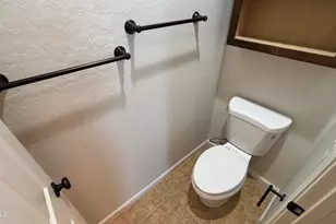 42424 N Gavilan Peak Pkwy, Anthem, AZ 85086 - Photo 10