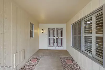 10010 W Manzanita Drive, Sun City, AZ 85373 - Photo 12