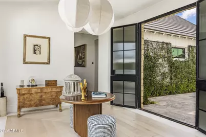 4121 N 64th Place, Scottsdale, AZ 85251 - Photo 2