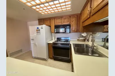 10330 W Thunderbird Boulevard #Apt A127, Sun City, AZ 85351 - Photo 8